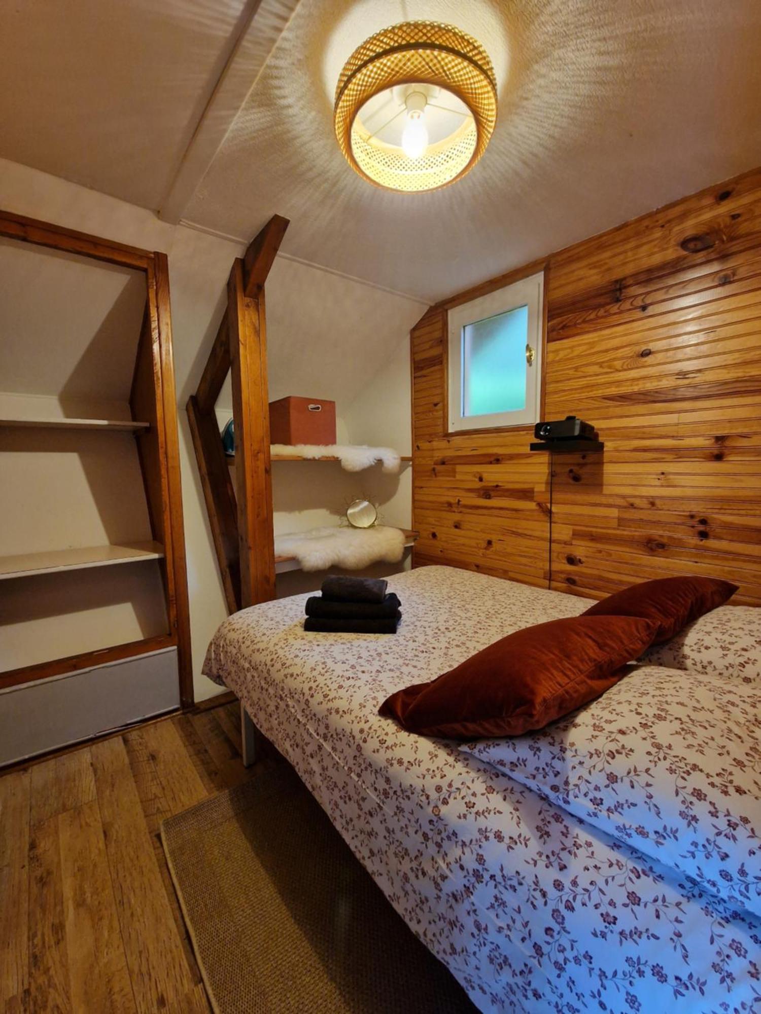 Chalet Bord De Lac Avec Piscine N2E Laffrey Exterior photo